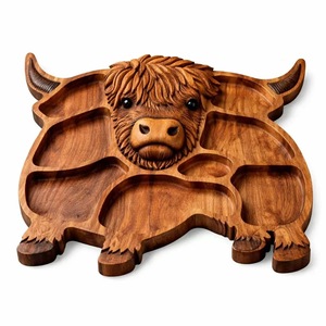 Tabla de charcutería de madera pulida con diseño de vaca, plato tallado para servir, bandeja seccional para queso y aperitivos para fiestas y cenas - Product Image 5