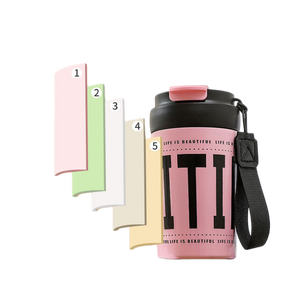 <span class=keywords><strong>Botella</strong></span> <span class=keywords><strong>de</strong></span> Agua Aislada Bold Accent <span class=keywords><strong>de</strong></span> 400ml/600ml, Elegante Vaso <span class=keywords><strong>de</strong></span> Acero Inoxidable con Tapa y Correa en Contraste - Product Image 1