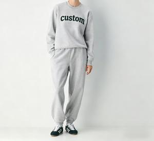 Conjunto Deportivo <span class=keywords><strong>de</strong></span> Algodón Personalizado <span class=keywords><strong>de</strong></span> Alta Calidad <span class=keywords><strong>para</strong></span> Mujer, Sudadera Holgada con Hombros Caídos y Pantalones Deportivos con Impresión <span class=keywords><strong>de</strong></span> Logotipo Personalizado - Product Image 1