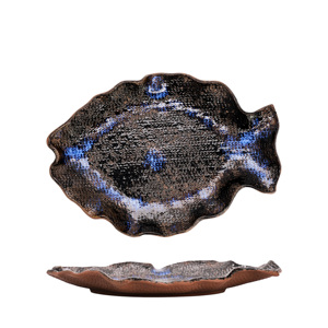 Fontana a Forma di Pesce 24x18 Cm, Elemento Decorativo in Ceramica per Giardino Esterno - Product Image 1