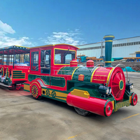 Voiture de tourisme commerciale, train électrique sans rails, manège de parc d'attractions, train à passagers pour la famille