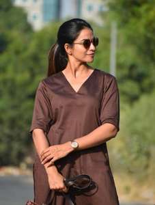 Nouveau Look Fency Style indien coton mélangé Kurtis et pantalon ensemble pour femmes Salwar Kameez Style meilleur prix de gros - Product Image 3