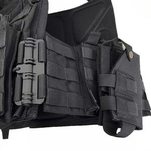 سترة واقية بتصميم خاص للرجال مناسبة للأعمال الثقيلة القتالية سترة تكتيكية بحجم جراب متعدد - Product Image 5