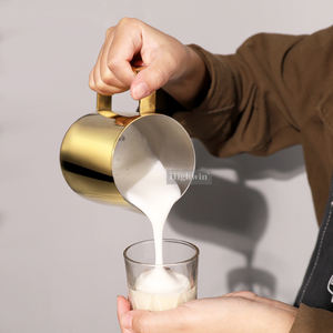 HIGHWIN Outil de <span class=keywords><strong>barista</strong></span> expresso personnalisé Pichet à lait en acier inoxydable à revêtement PVD doré - Product Image 3