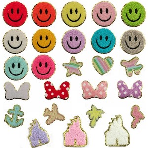 Parches de chenilla con purpurina bordados con hierro MOQ bajo con decoración de encaje Material de tela principalmente - Product Image 1