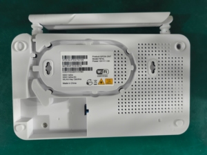 Modems optiques WIFI5 double bande d'occasion avec 4 ports 4GE+1Tel+1USB GPON 2.4&5G AC1200 Routeur ONU OMCI FTTR/FTTX - Product Image 4