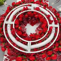 Arche florale artificielle en soie rose rouge profond et amarante, faite à la main, durable, pour décoration suspendue au plafond de mariage