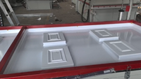 Presse à membrane sous vide infrarouge compacte pour le laminage de portes d'armoires en PVC et de panneaux MDF avec table simple pour le mobilier