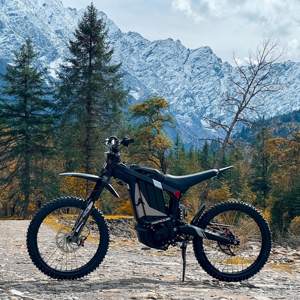 Motocicleta Eléctrica Todoterreno de 8KW 330N.m con Motor Central para Subir Colinas, Batería de Litio, 120km de Autonomía, 72V, IP65 Impermeable, para Adultos, Venta al Por Mayor - Product Image 1