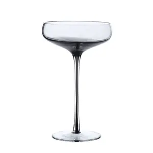 2024 vendita calda di lusso 250ml/310ml di cristallo a stelo lungo senza piombo bicchieri da Cocktail Elegent bicchieri di vetro