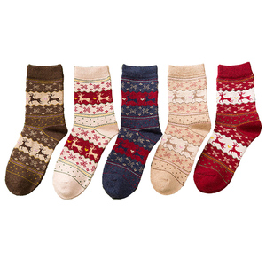 Chaussettes pour femmes chaudes d'automne <span class=keywords><strong>et</strong></span> d'hiver Chaussettes en <span class=keywords><strong>laine</strong></span> de lapin de cerf en <span class=keywords><strong>soie</strong></span> dorée de Noël - Product Image 1