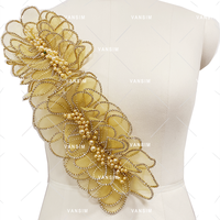 Patches de fleurs 3D en fil métallique Nouvelle feuille de verre carré Accessoires de mariage pour femmes Applique en cristal et strass pour robe
