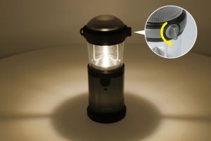 Lanterne de camping rechargeable à LED, 195 lumens, 6000K, lumière du jour, certifiée IP65, durable, alimentée par 4 piles AA, pour l'éclairage extérieur - Product Image 2