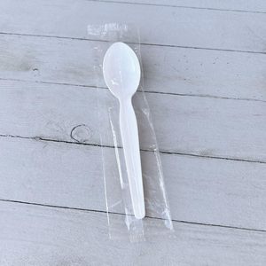 Boardwalk Heavyweight Design 1,000 Count Disposable Soup Spoons Individually <b>Wrapped</b> <b>White</b> Polystyrene Silverware Premium Case - Product Image 4