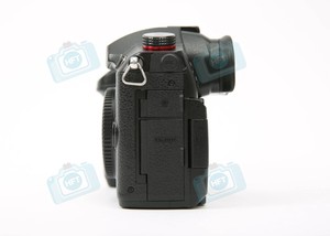 Appareil Photo Numérique HFT Professionnel Lumix <span class=keywords><strong>GH5</strong></span> II DSLR avec Objectif Micro 4/3 Capteur CMOS Vidéo 4K UHD et Carte SD Vente en Gros - Product Image 3