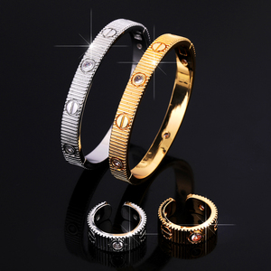 Bracelet <span class=keywords><strong>Cartier</strong></span> en zircone blanche brossée, très vendu, avec ensemble de bagues, bijoux de haute qualité pour femmes, idéal pour un cadeau de mariage - Product Image 1