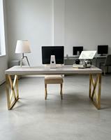 Table basse chic haut de gamme, idéale comme pièce maîtresse du salon ou comme mobilier de salle à manger pour les maisons et les hôtels