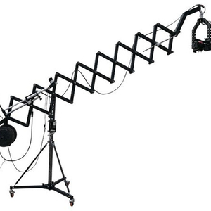 Équipement photo : Grue à ciseaux 5,5 m/18 pi avec bras VC-T 5,5 m pour caméra - Product Image 1