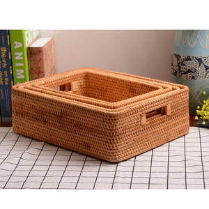 GLOVAL HOME Woven Handmade Rattan Woven Storage Basket Box Picnic Willow Wicker Rattan Storage Tray Bread Fruit Food basket