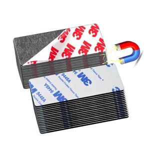 Carrés magnétiques 120 pièces (chaque carré mesure 20 x 20 x 2 mm) sur 4 feuilles de ruban adhésif avec support adhésif 3M ultra-résistant, parfait pour le bricolage - Product Image 1