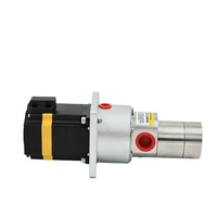 Pompe à engrenages à entraînement magnétique haute précision 316L 5ml/rev 4L/min Stepper 2 bar pour le dosage, le transfert et le remplissage de produits alimentaires, de boissons et de laboratoire OEM