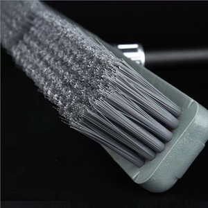 Cepillo para Pisos con Cerdas de Nylon Gris, Mango Largo, Herramienta de Limpieza para Interiores y Exteriores - Product Image 2
