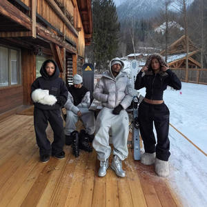 Sweat-shirt pour femme en polaire pelucheux ODM, style européen et américain, rétro, avec fermeture éclair, personnalité, taille cintrée, nouvelle collection hiver 2025 - Product Image 4