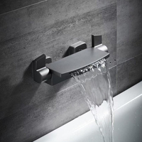 Robinet de bain et de douche moderne de luxe Construction en laiton massif or rose Finition brossée Cartouche de disque en céramique Robinet de lavabo de salle de bain