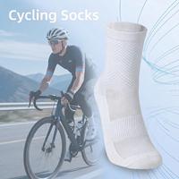 Chaussettes de cyclisme professionnelles pour jeunes hommes, personnalisables avec logo OEM, respirantes, de haute qualité, pour le sport, le vélo de route et les activités de plein air.