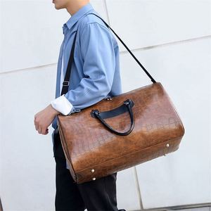 Promotion d'échantillons gratuits : Sac de voyage en cuir PU pour femme, style tendance, avec clous, vente en gros - Product Image 6