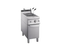 Cuisinière commerciale série 700, deux paniers, cuiseur à pâtes avec armoire de rangement