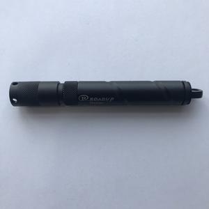 Gonfleur de CO2 avec kit de réparation de pneus sans chambre à air - Compatible avec les valves Presta/Schrader - <span class=keywords><strong>Pompe</strong></span> à pneus de vélo pour vélos de route et de montagne - Product Image 5