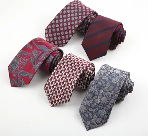 Cravates personnalisées pour hommes Logo personnalisé Tissé Jacquard Club Cravates Hommes Cravates Polyester Mariage Ascot Cravate