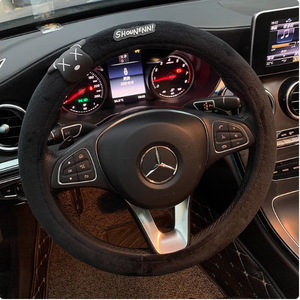 Funda para Volante de Coche Violent Bear, de Felpa Corta de Invierno, Antideslizante, Protectora, para Todas las Estaciones, Compatible con OLIVER - Product Image 6