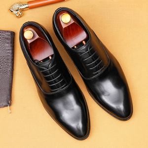 Zapatos Masculinos de Suela Gruesa con Acabado Liso, Zapatos de Cuero Vacuno Casuales y Formales, Zapatos de Boda de Cuero Genuino para Hombre - Product Image 3