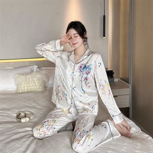 2022 nouveau Design mode femmes <span class=keywords><strong>chemise</strong></span> <span class=keywords><strong>de</strong></span> <span class=keywords><strong>nuit</strong></span> à manches longues pantalon mince soie coréen pyjamas glace soie Senior imprimer vêtements <span class=keywords><strong>de</strong></span> <span class=keywords><strong>nuit</strong></span> - Product Image 6