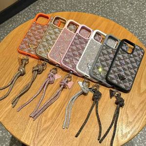 Étui de téléphone matelassé en TPU avec protection d'objectif - Product Image 1