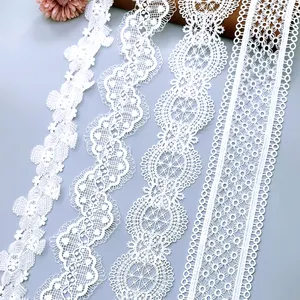 Flores de crochê baratos, de alta qualidade, elástico estreito, guarnição em branco para roupas