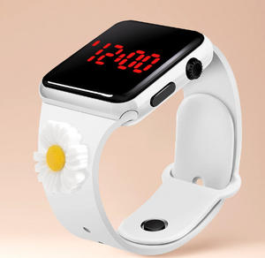 2024 özel logo yeni <span class=keywords><strong>Led</strong></span> elektronik saat çocuk kare bebek spor düğme karikatür <span class=keywords><strong>LED</strong></span> bilezik izle - Product Image 4