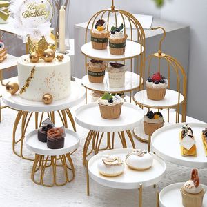 Support de présentation élégant en céramique blanc et or pour desserts, socle <span class=keywords><strong>à</strong></span> gâteau, <span class=keywords><strong>plateau</strong></span> de service pour pâtisseries, idéal pour les mariages, les anniversaires et la décoration de fêtes - Product Image 3