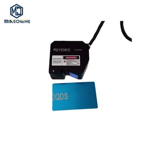 Cabezal de Sensor Láser KEYENCE LK-H082, Clase 2, Sonda de Detección Industrial de Precisión, con un Año de Garantía - Product Image 1