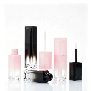 Envase Cosmético Cuadrado de Plástico de 5 ml en Degradado Rosa/Negro para Brillo Labial y Rubor, con Tapa de Rosca y Aplicador de Brocha, Impresión Serigráfica - Product Image 3