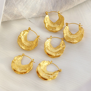 Gold Leaf <b>Cuff</b> <b>Earrings</b> With Pleated Design For Fashion Wear - Product Image 1