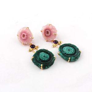 Boucles d'oreilles en quartz solaire plaqué or naturel avec pierres précieuses, paires de bijoux faits à la main pour filles et mariages - Product Image 2