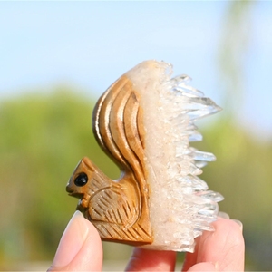 Al por mayor: Elegante racimo de cristal tallado de alta calidad con diseño de ardilla, de 3.8 cm, para sanación natural, tendencia de moda y decoración del hogar, con embalaje seguro. - Product Image 1