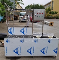 Machine de remplissage d'eau compacte semi-automatique de 5 gallons 100BPH 18L 20L ligne de production de liquide de convoyeur de capsulage de remplissage de rinçage