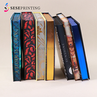 Impression de livres brochés en édition spéciale avec bords estampillés et couverture UV sélective, fabrication OEM personnalisée