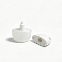 Bouteille en plastique compressible de 20 ml avec bouchon à boucle suspendue, conteneur portable vide pour liquides cosmétiques
