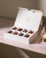 Coffret Cadeau Ramadan Luxueux Arabie Saoudite : Chocolats et Dattes Fraîches Premium – Édition Spéciale Aïd Moubarak