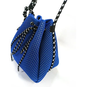 <span class=keywords><strong>กระเป๋า</strong></span>โท้ทผ้านีโอพรีนหุ้มฉนวนขนาดใหญ่สำหรับผู้หญิง<span class=keywords><strong>กระเป๋า</strong></span><span class=keywords><strong>สตางค์</strong></span>ขนาดเล็กออกแบบตามสั่งสำหรับฤดูร้อนฤดูหนาวชายหาดฤดูร้อนฤดูหนาว - Product Image 6